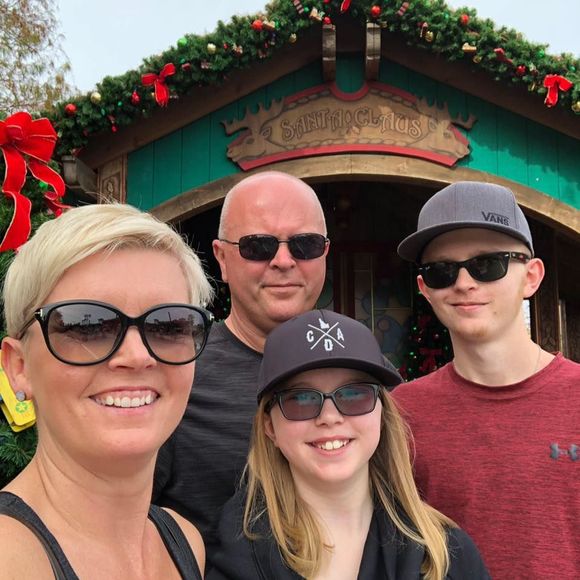 Meet your Posher, Michelle - Picture 1 of 1